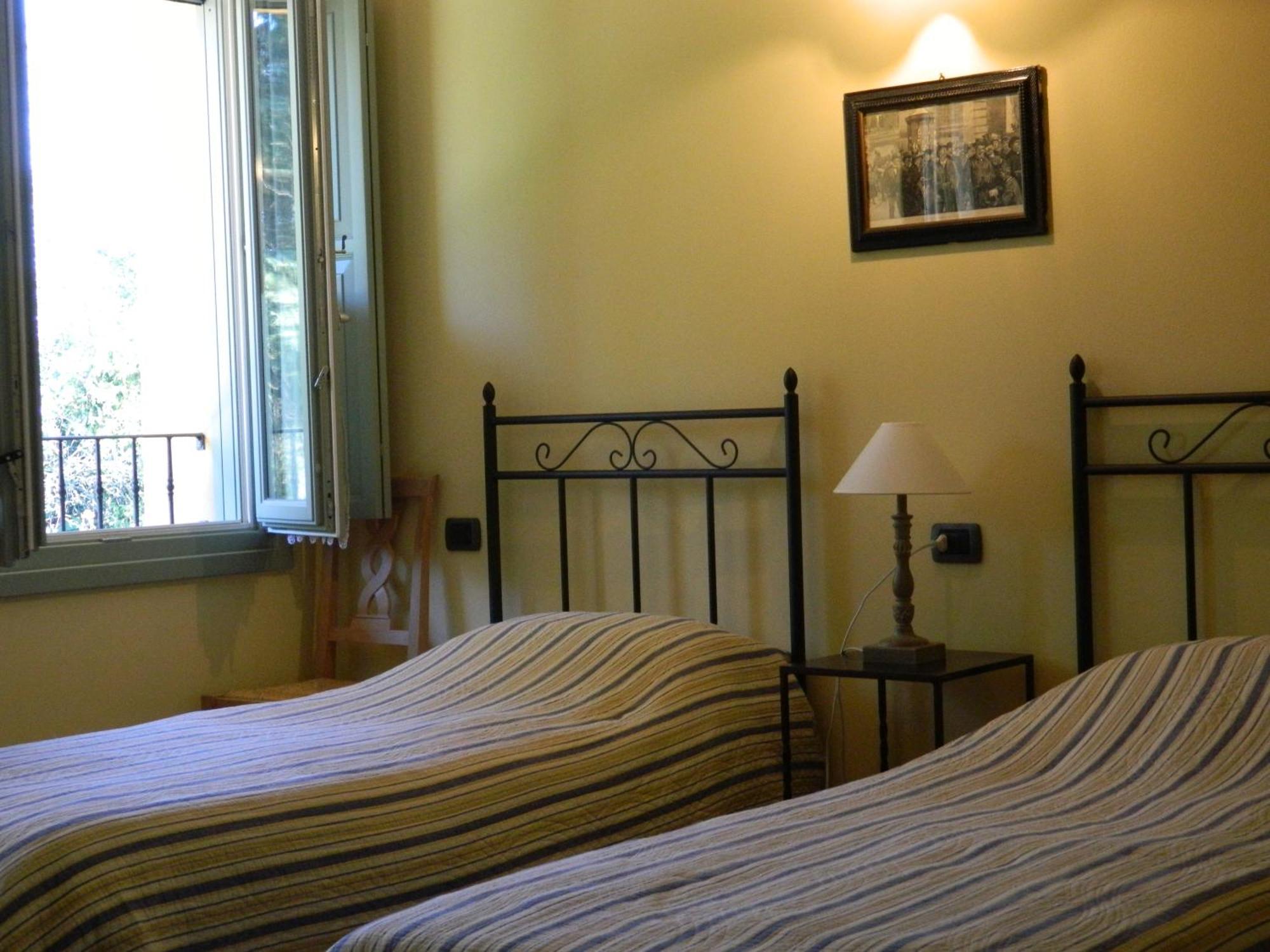 Agriturismo Cascina Pezzolo Лоді Номер фото