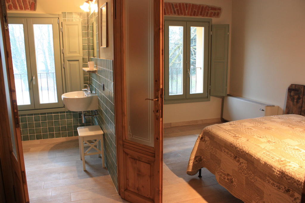 Agriturismo Cascina Pezzolo Лоді Екстер'єр фото